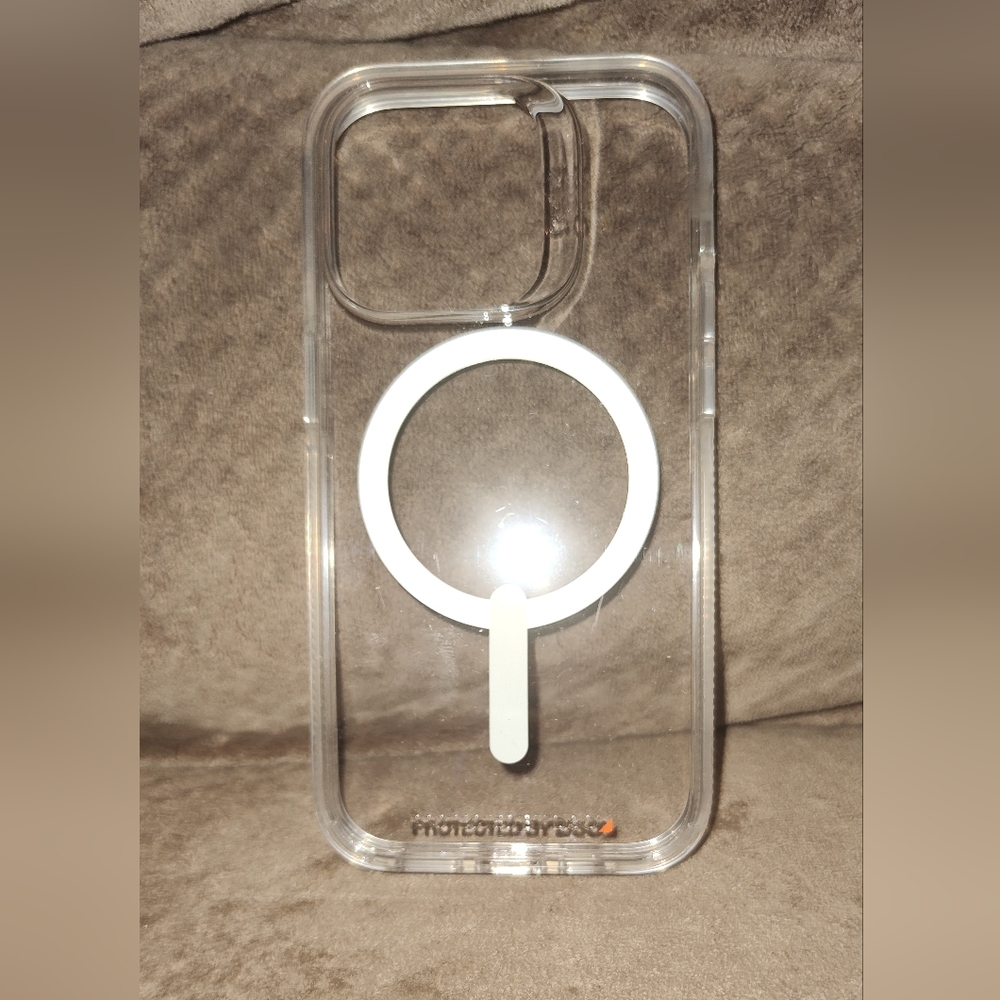 ZAGG Gear4 Crystal Palace Snap Case 6.7 2022 w/MagSafe for iPhone 14 Pro Max